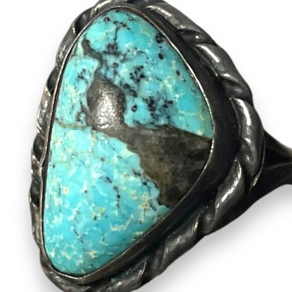 Vintage Sterling Silver Turquoise Ring sz 5 - Picture 7 of 7